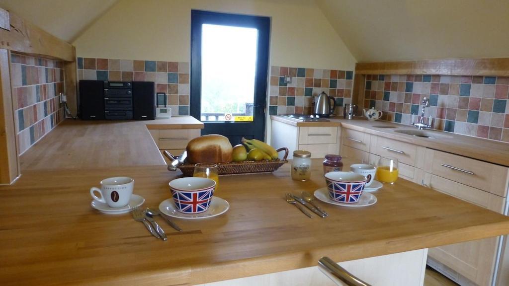 Apartament Owls Nest - Peace And Tranquility Near Woodbridge & Framlingham In Rural Suffolk Zewnętrze zdjęcie