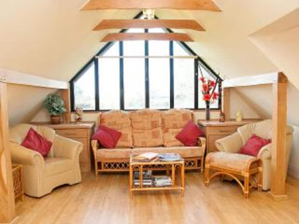 Apartament Owls Nest - Peace And Tranquility Near Woodbridge & Framlingham In Rural Suffolk Zewnętrze zdjęcie